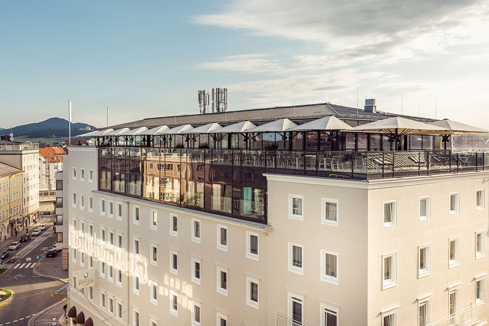 Sky Terrasse mit Ausblick IMLAUER HOTEL PITTER Salzburg